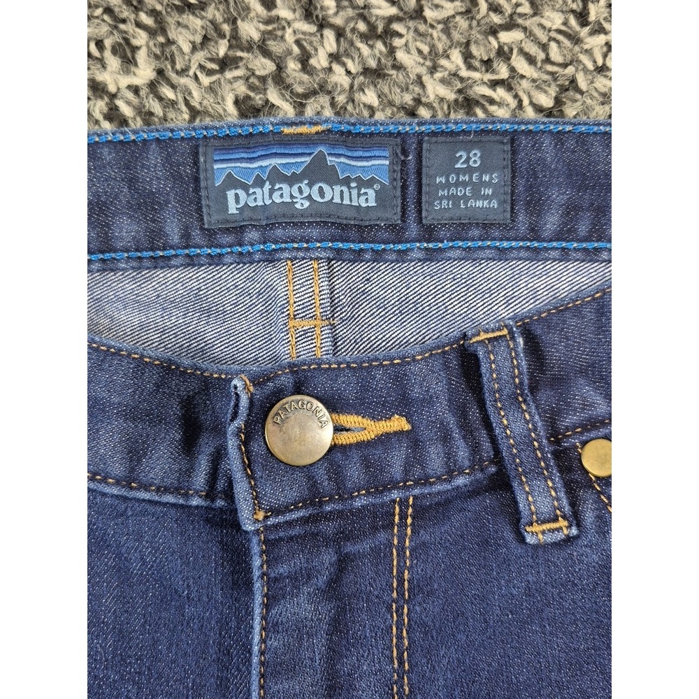 Patagonia Blue Denim Cropped Straight Leg Jeans size 28 - Picture 2 of 9